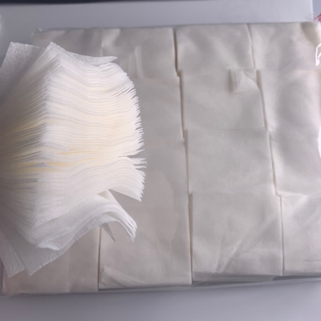 Bông gòn cắt sẵn - Bông vệ sinh 1600 miếng 6x7cm