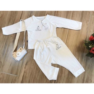 Bộ dài sơ sinh chất thun lạnh, bộ dài Kwoo thun lạnh cho bé sơ sinh, bộ sơ sinh cài lệch