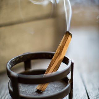 Gỗ Trắc Xanh Palo Santo (Mystic House Tarot Shop) - Sản Phẩm Authentic Chính Hãng 100%