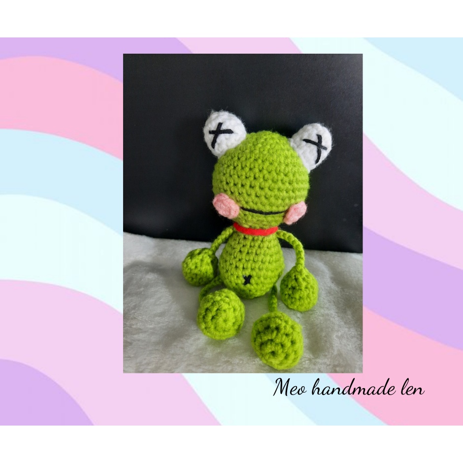Móc khóa chú ếch vô tri, bất lực - Handmade len - Amigurumi - crochet (có chuông)