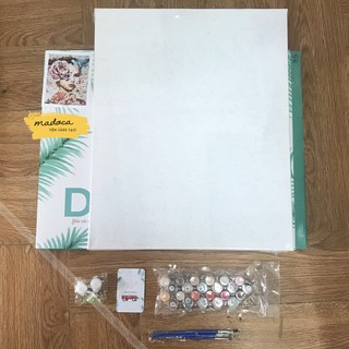Tranh tô màu số hóa Madoca có khung 40x50cm Cô Gái Hoa Mẫu Đơn T2080