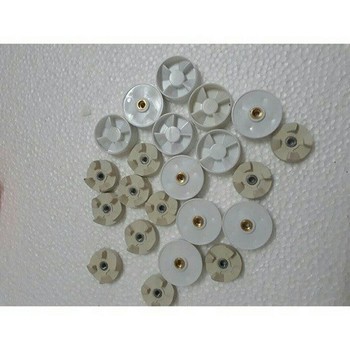 Combo 2 Vấu phụ kiện gắn máy xay magic ( 1 gắn vào động cơ, 1 gắn vào lưỡi dao)