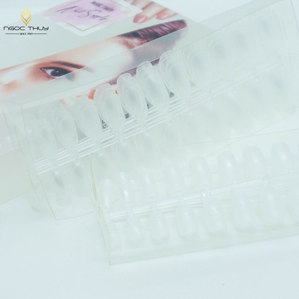 Bộ Móng giả cao cấp Ngọc Thủy Nail