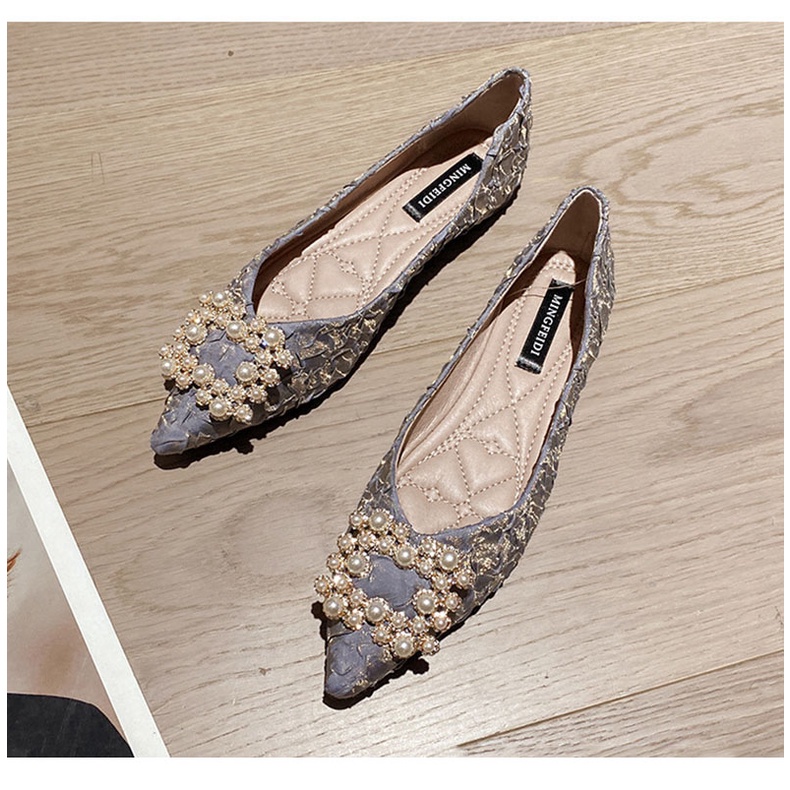 Size Lớn (31-46) Giày Mũi Nhọn Phù Hợp Với Giày Nữ Giày Đế Bằng Kim Cương Giả Nữ Muỗng Giày Size Lớn 42 Size Lớn 46 45 44 43 Công Nhân Văn Phòng Thoải Mái Chị Em