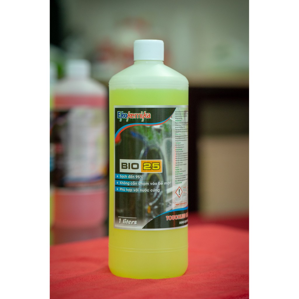 NƯỚC RỬA Ô TÔ - XE MÁY KHÔNG CHẠM CAO CẤP BIO 25-1L EKOKEMIKA ITALY
