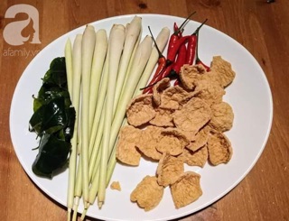 1kg Gà lát chay ( 2 túi) GÀ LÁT CHAY / hàng khô / Thực phẩm chay.