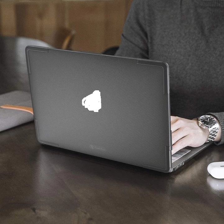 Ốp Macbook cao cấp TOMTOC HardShell Slim for Macbook Air 13"( 2018 - 2021) , Macbook Air M1