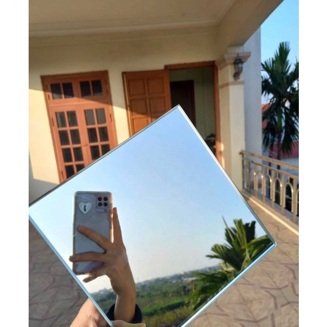 Gương Dán Tường Toàn Thân Cao Cấp Nội Thất Decor Phòng Kích Thước 20x20cm Vuông