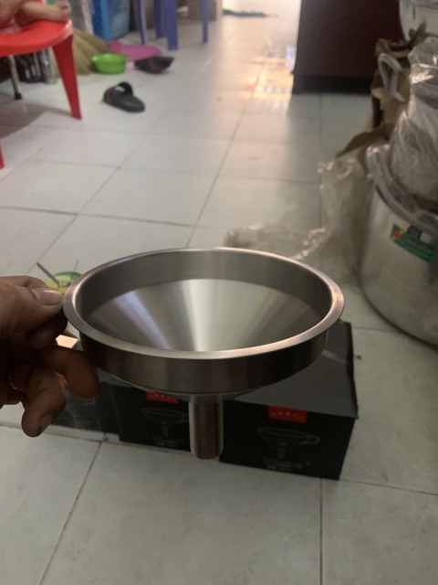 PHỄU INOX SUS 304 size 11cm , 13cm , 15cm , 18cm