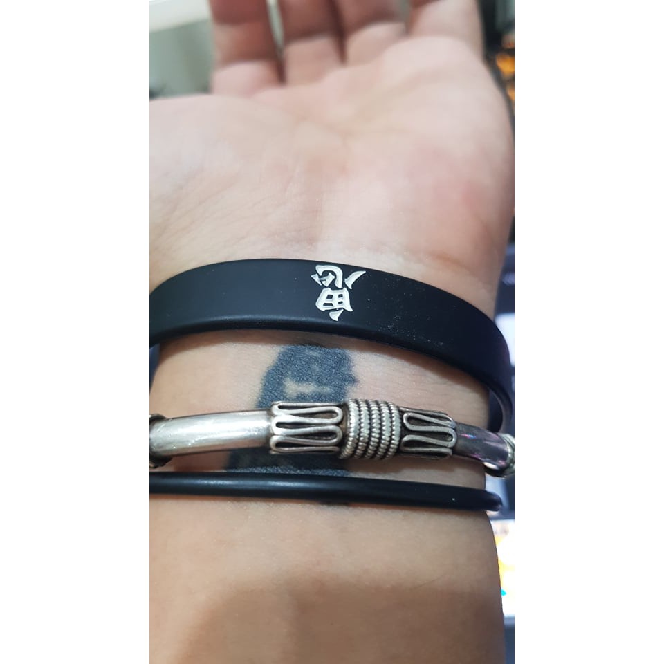 Vòng Tay Thể Thao Cao Su Oni's On