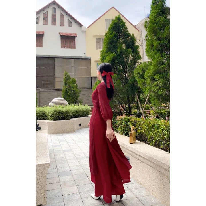 Áo dài tứ thân đỏ đô
