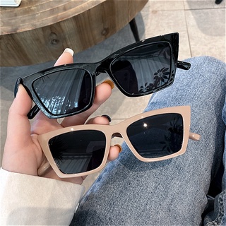 Kính râm mắt mèo Heart Evangelista dành cho nữ