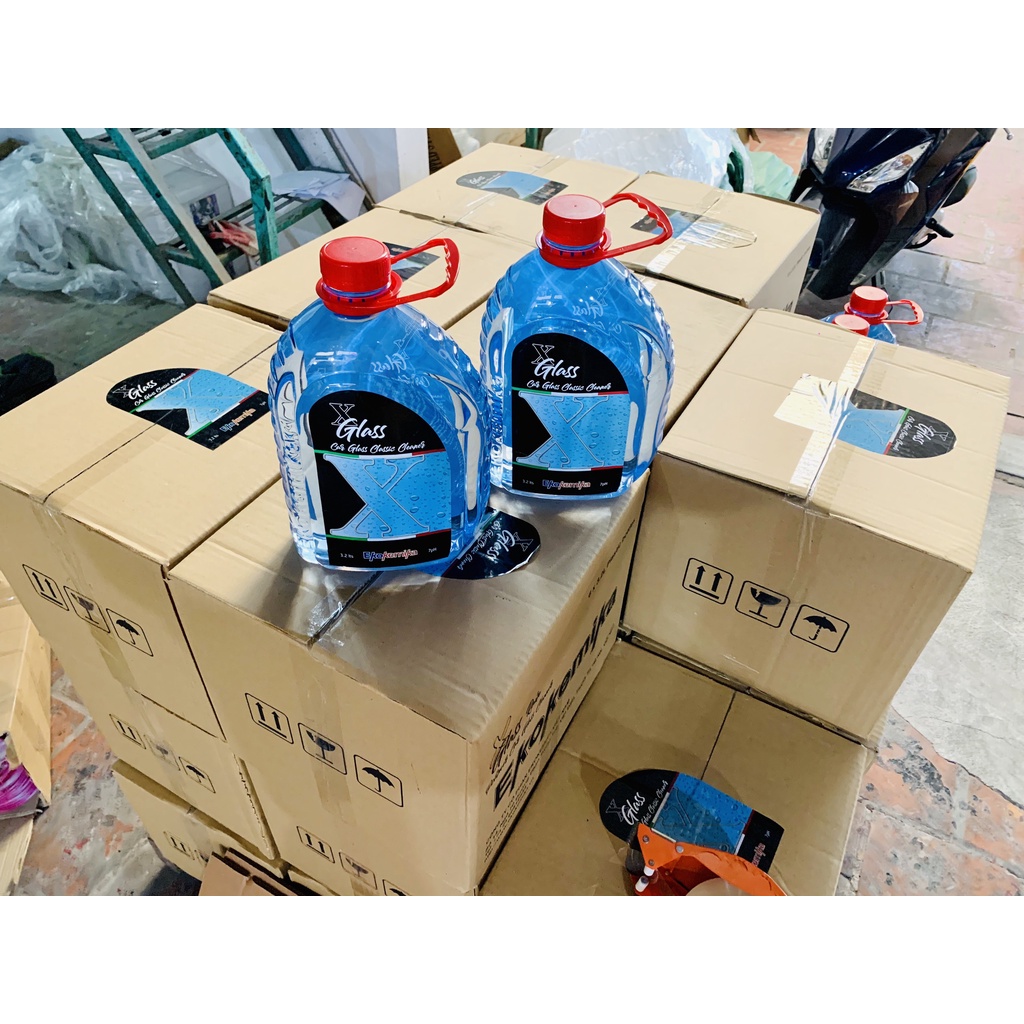 COMBO 1 THÙNG 6 CAN NƯỚC KÍNH Ô TÔ XGLASS CLASSIC EKOKEMIKA