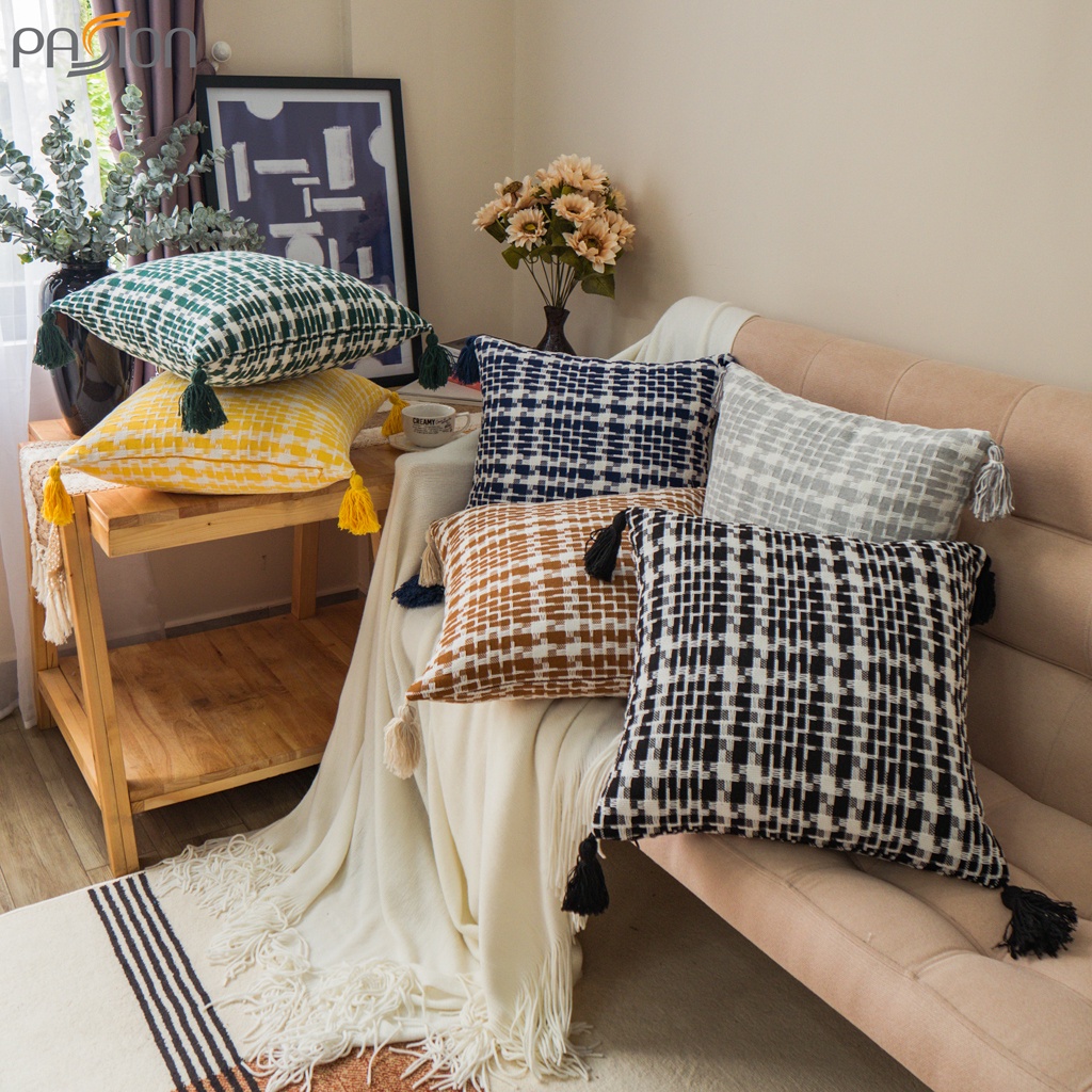 Vỏ Gối Tựa Lưng Sofa Đan Caro Bông Dệt Sợi Tua Rua Rustic