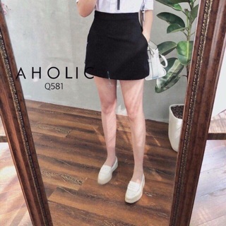 Chân váy kèm quần