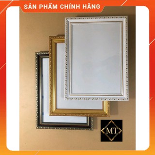 Bộ 10 Khung Ảnh Treo Tường Phong Cách Cổ Điển (15x12 cm) giá tốt - Khung ảnh treo tường Bạn muốn thêm sự sinh động và độc đáo cho không gian trang trí tường nhà bạn? Hãy sắm ngay bộ 10 khung ảnh treo tường phong cách cổ điển, kích thước 15x12cm, với thiết kế đẹp mắt và giá tốt tại cửa hàng trực tuyến uy tín Tinhte. Sản phẩm này sẽ là điểm nhấn cho không gian nhà bạn trở nên thêm phong phú và độc đáo.