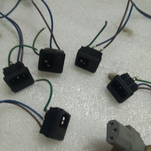 Ổ ghim điện cái có cầu chì | Shopee Việt Nam