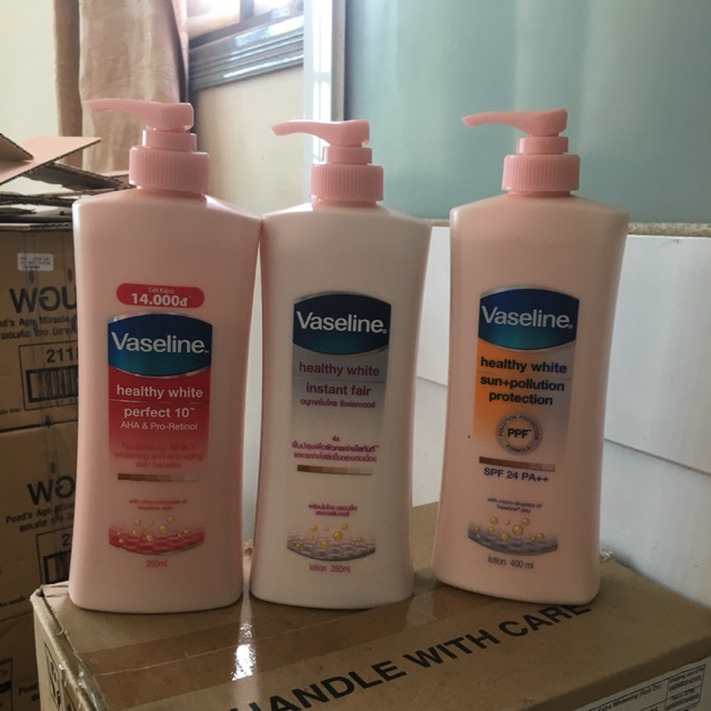 ( mua 1 tặng 1)Sữa dưỡng thể làm trắng da Vaseline 350ml