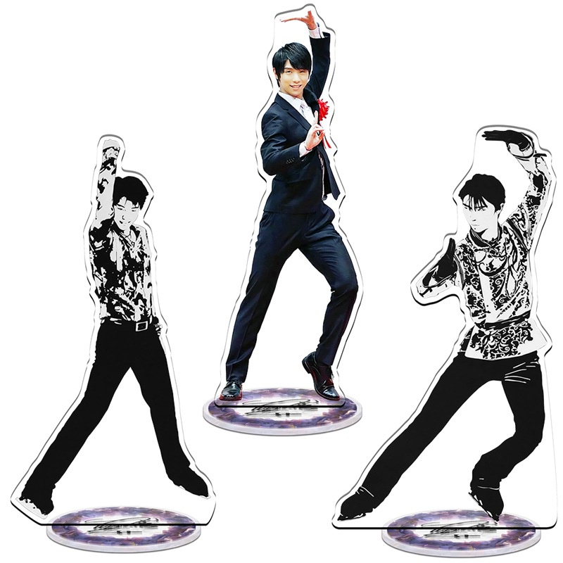 HK1 Yuzuru Hanyu Acrylic Ban Mùa Đông Olympic Nhân Vật Hành Động Đồ trang trí Búp Bê Trang Trí Nhà Trang Trí Hai Mặt HD In KH1