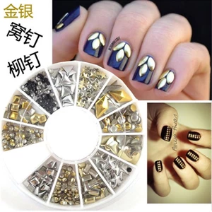 Mẫu 5 khay kim loại trang trí móng