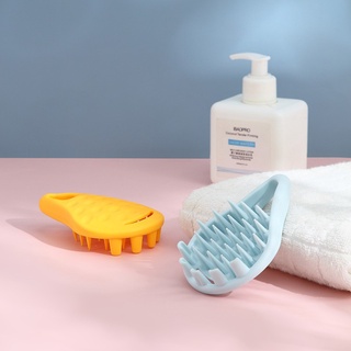 Bàn chải massage đầu silicon mềm mại giúp thư giãn da đầu 88280