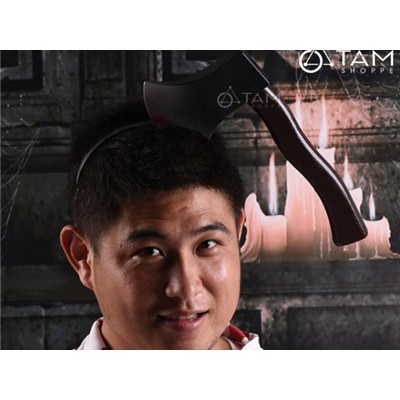 Cài Halloween hình cây rìu bổ đầu TTTM | Shopee Việt Nam