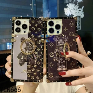 IPhone 16 PROMAX 15 14 PRO MAX 11 12 13 Pro Max X XR XS Max 14 15 16 PLUS Thời trang Bling Long lanh Phim hoạt hình gấu vuông Vỏ điện thoại có đế
