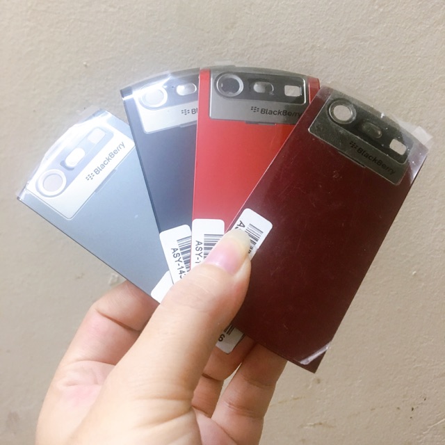 Nắp lưng điện thoại blackberry 8110 8120 new zin