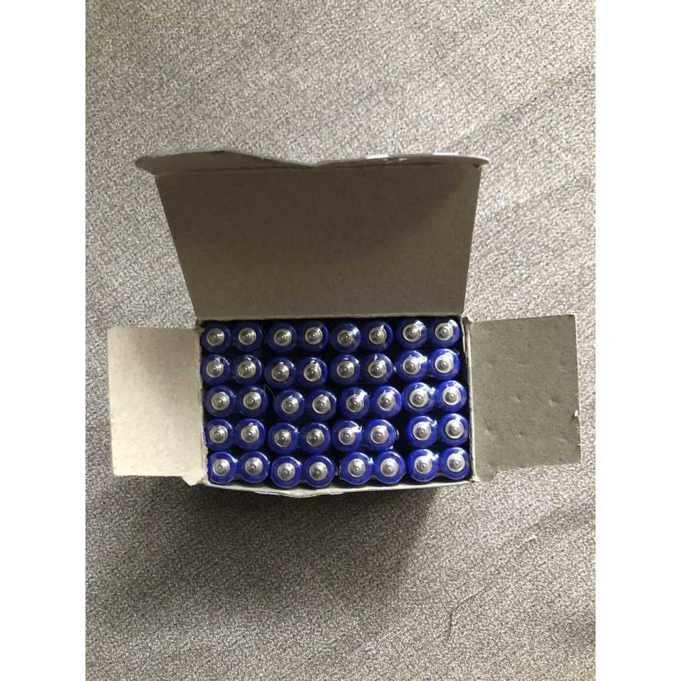 Hộp pin tiểu AAA Camelion 40 viên chính hãng ( pin nhỏ như đầu đũa )dung lượng pin bền bỉ và sử dụng được lâu