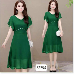ĐẦM VOAN Y ĐƯỢC THIẾT KẾ HỌA TIẾT TRƠN NHƯNG KHÔNG KÉM PHẦN  SANG TRỌNG,ĐĂC BIỆT ĐƯỢC LÀM BẰNG CHẤT LIỆU VÃI THOÁNG MÁT