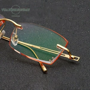 Kính cận không viền và tròng màu 1.61 mr8