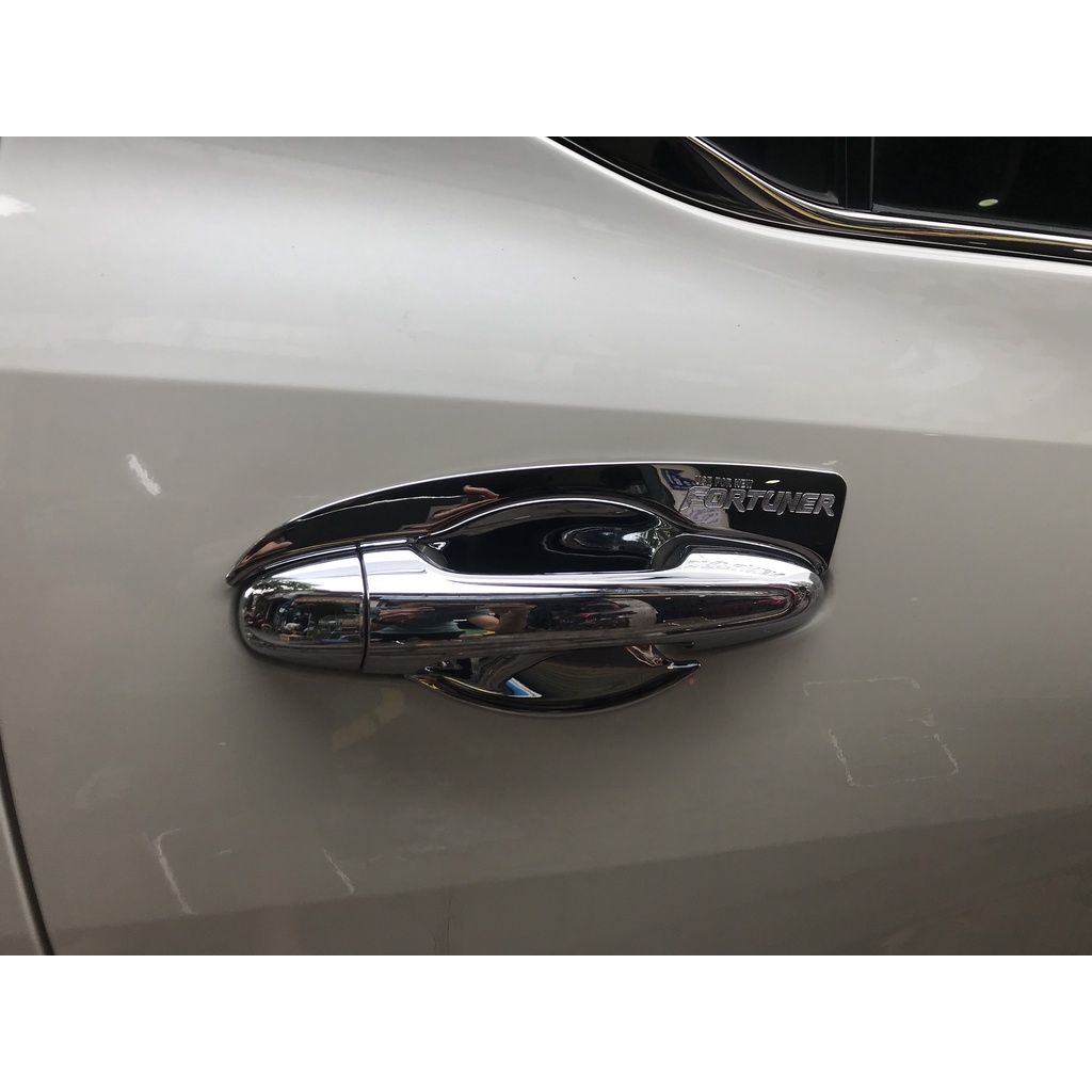 Ốp tay cửa xe Toyota Fortuner 2010-2021, Ốp hõm cửa Fortuner ,chất liệu nhựa ABS mạ crom