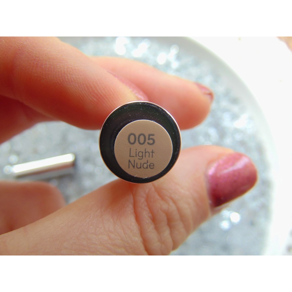Bút che khuyết điểm Catrice Re-Touch Light-Reflecting Concealer