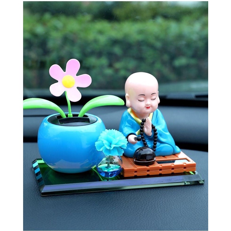 Bộ decor trang trí taplo ô tô Sư Thầy ngồi tụng kinh và bình hoa lắc lư tặng kèm nước hoa oto