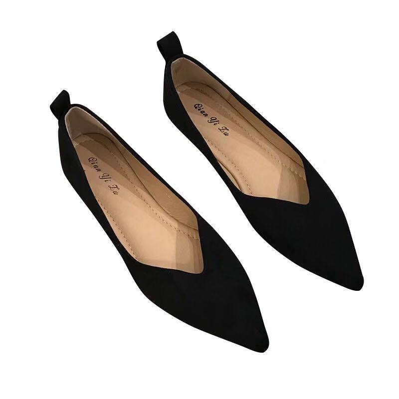 Giày Nữ Size Lớn (31-46) Giày Đơn Màu Đen Nữ Mũi Nhọn Đế Bằng Tất Cả Trận Đấu Đế Mềm Thoải Mái Giày Công Sở Mùa Hè Size Lớn Giày Nữ Túi Giày Over-Foot Giày Nữ Thường Ngày Nữ