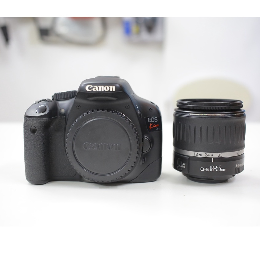 Canon EOS Kiss x4 EF-S 18-55 is KIT