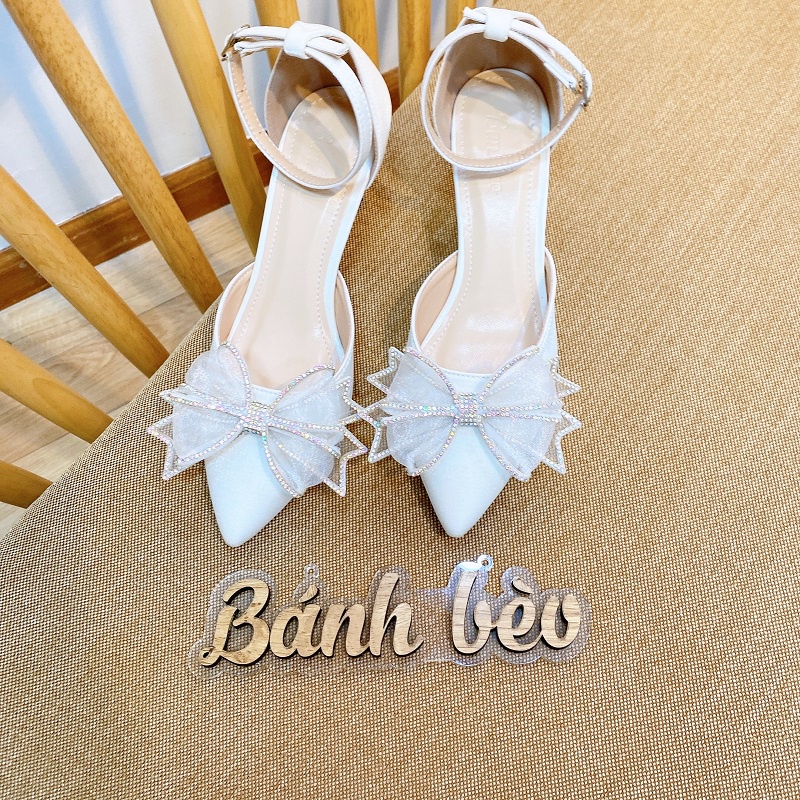 Giày Cao Gót Sandal Nữ Quai Hậu Nơ Đính Đá Xinh Xuất Sắc - Cao 5P - Giày  Bánh Bèo Mã Buomv2 | Shopee Việt Nam