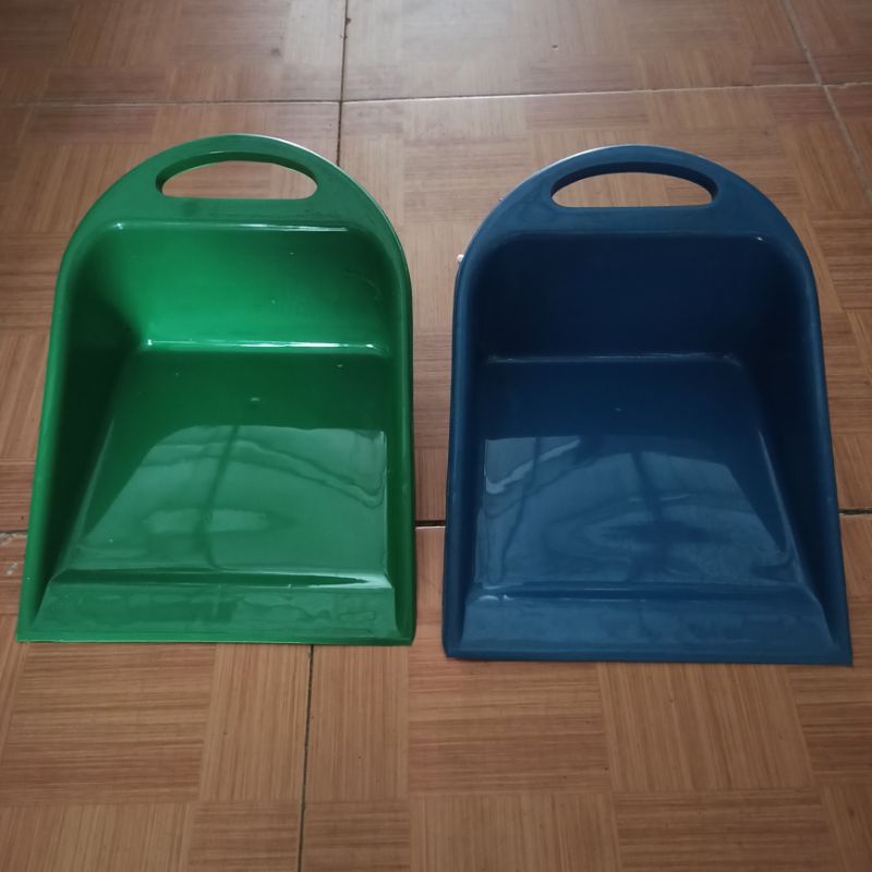 Hót rác nhựa, xẻng hót rác, ky hót rác, mộc hót rác | Shopee Việt Nam