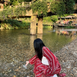 tranthuy2x