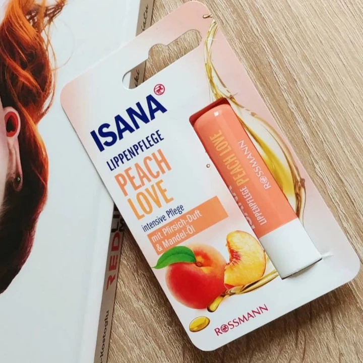 Son dương ISANA các loại chống nắng 10SPF (đào, cherry, bơ đậu mỡ)