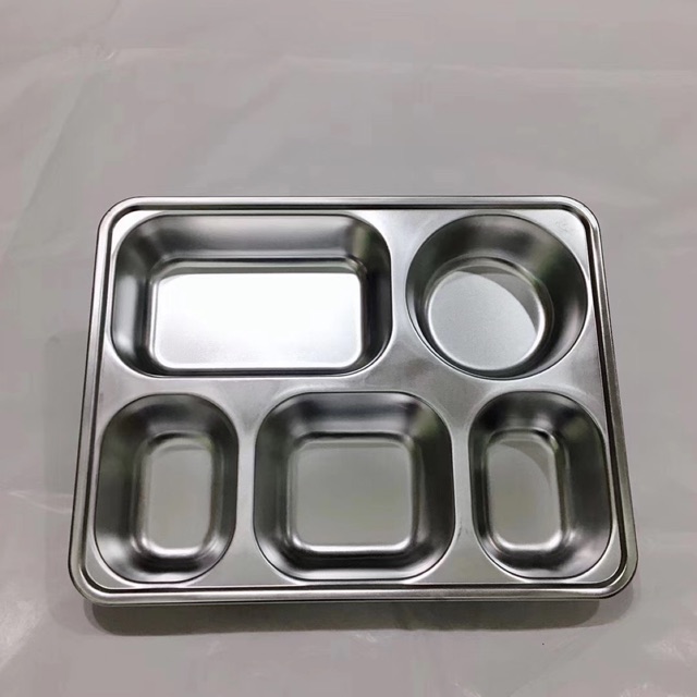 Lợi ích khi sử dụng khay inox 304 5 ngăn