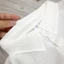 áo sơmi trắng đi du lịch