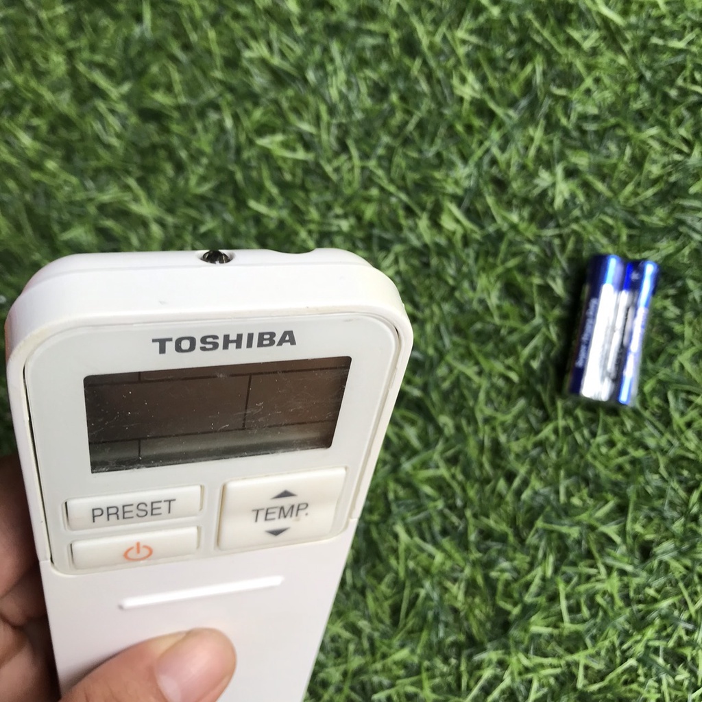 Điều khiển điều hòa toshiba, Remote máy lạnh toshiba nắp trượt dài hàng zin