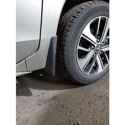 Chắn bùn bánh xe Mitsubishi Xpander 2018- 2021, 2022, 2023,2024 ( không dùng cho Xpander Cross)