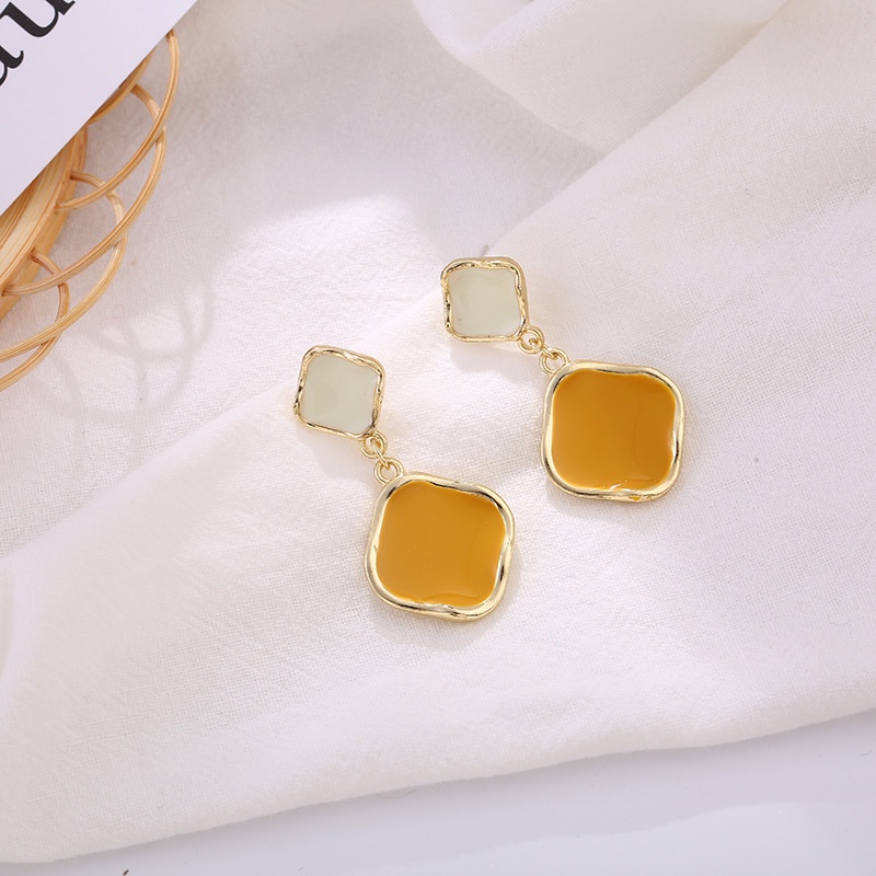 Ảnh Khuyên tai Pinkdudu PD681 hợp kim hình giọt nước phong cách cổ điển thanh lịch thời trang cho nữ 3