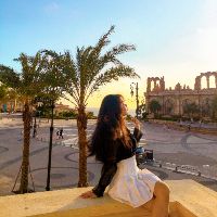 hong_nhi_82
