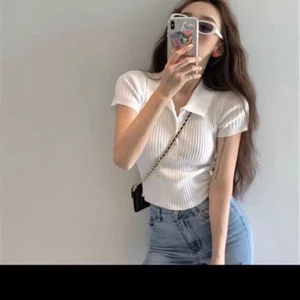 Áo phông cổ bẻ