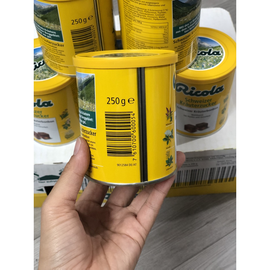 Kẹo thảo mộc Ricola 250gr của Đức - Giúp giúp làm dịu cơn đau họng
