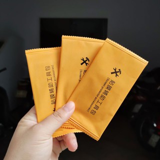Combo 3 Khăn Lau Hỗ trợ Vệ Sinh Dán Cường Lực Điện Thoại