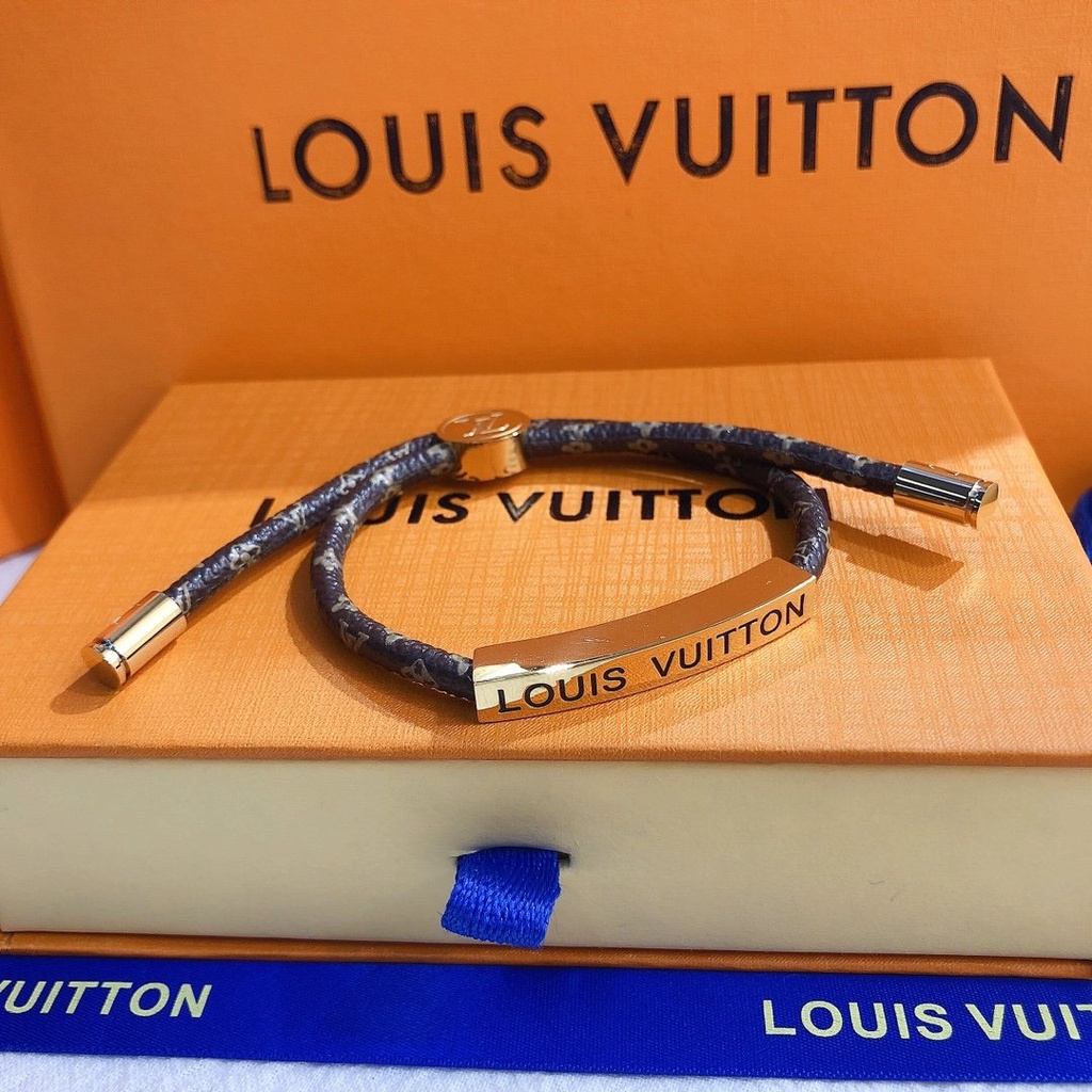 Vòng tay Louis Vuitton Monogram siêu cấp 1:1